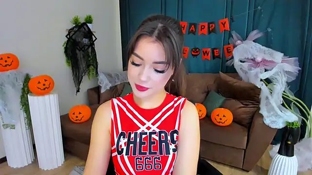 Snapshot of PutOnRepeat chatting on 11.01.25 PutOnRepeat online show from 11.01.25