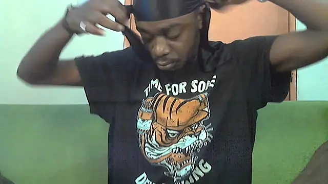 BIGDICKMULLAH online show from 10.26.25