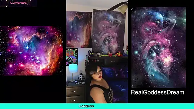 Snapshot of temptressbeauty24 chatting on 01.18.26 temptressbeauty24 online show from 01.18.26