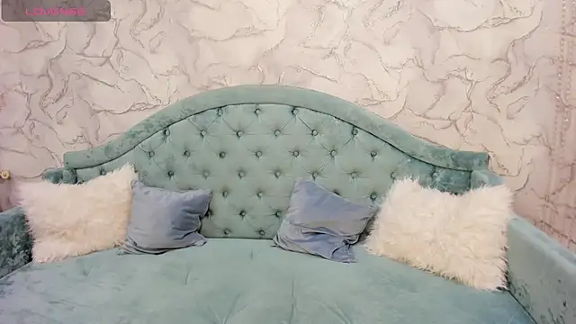 Sourr Lollipop online show from 11.19.25