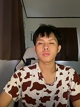 Plaxtique online show from 12.18.25