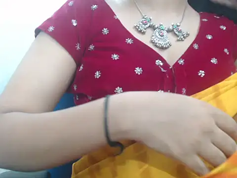 Lovely Siri 23 online show from 05.06.26