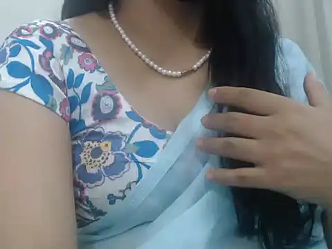 Lovely Siri 23 online show from 07.12.26