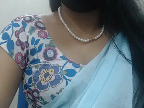 Lovely Siri 23 online show from 07.12.26