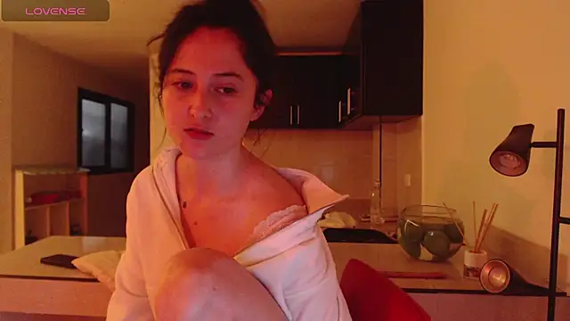 Snapshot of AlissonnFoxx chatting on 01.25.25 AlissonnFoxx online show from 01.25.25