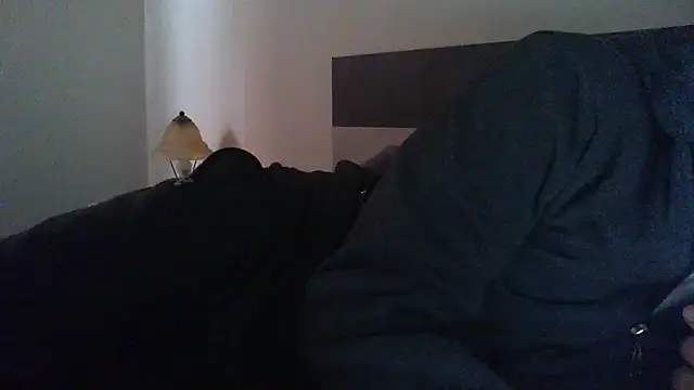 Snapshot of piccologimmy chatting on 10.20.25 piccologimmy online show from 10.20.25