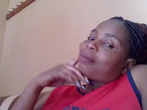 Snapshot of sweetbabra1 chatting on 12.03.25 sweetbabra1 online show from 12.03.25