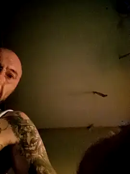 PIercingBoy38 online show from 11.16.25