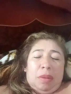 Snapshot of Valentinaa_mature chatting on 12.15.25 Valentinaa mature online show from 12.15.25