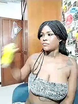 Snapshot of Alissamore3 chatting on 02.06.25 Alissamore3 online show from 02.06.25