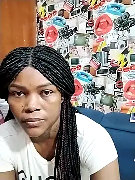 Snapshot of Alissamore3 chatting on 02.12.25 Alissamore3 online show from 02.12.25