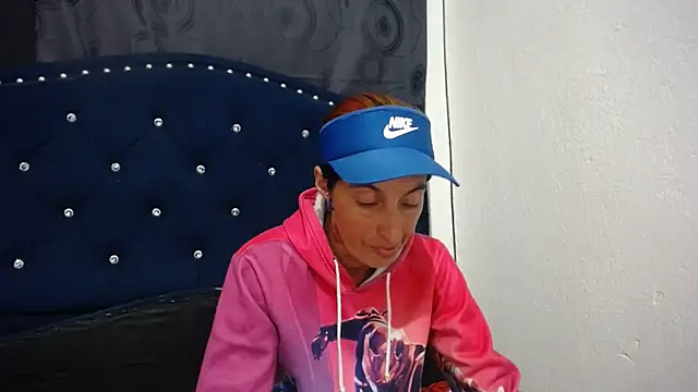 anyu1306 online show from 01.30.25