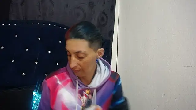 anyu1306 online show from 02.13.25