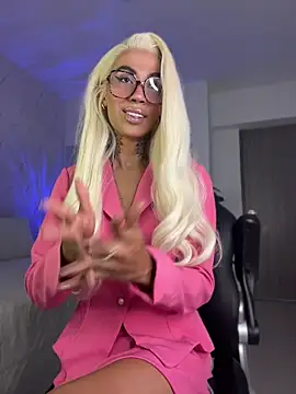 Miss sagitario online show from 05.20.26