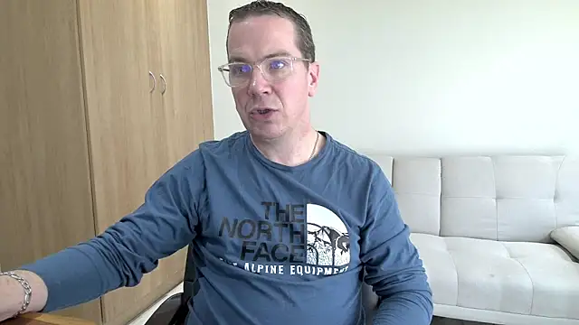 BrettJ81 online show from 05.24.26
