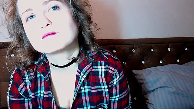 Sara4uu online show from 02.14.26