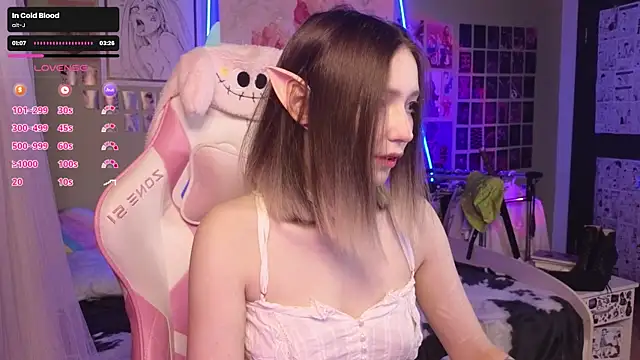 Evie Ro online show from 12.16.25