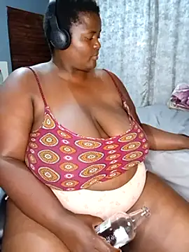 Snapshot of DarkBbw201 chatting on 01.26.25 DarkBbw201 online show from 01.26.25