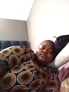 Snapshot of DarkBbw201 chatting on 11.12.25 DarkBbw201 online show from 11.12.25