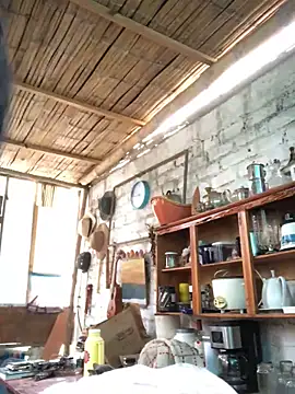 Snapshot of kvr27 chatting on 11.28.25 kvr27 online show from 11.28.25