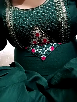 Snapshot of 09punjabi chatting on 11.24.25 09punjabi online show from 11.24.25