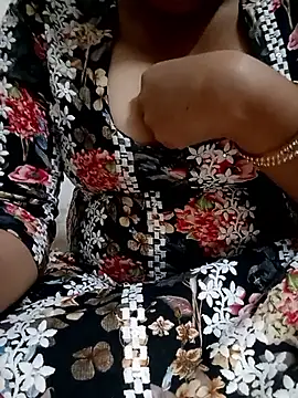 Snapshot of 09punjabi chatting on 11.26.25 09punjabi online show from 11.26.25