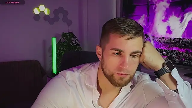 Snapshot of Sweeet__boy chatting on 10.29.25 Sweeet boy online show from 10.29.25