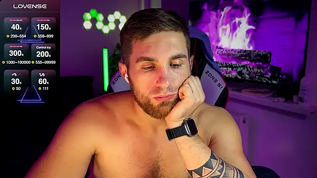 Snapshot of Sweeet__boy chatting on 11.09.25 Sweeet boy online show from 11.09.25