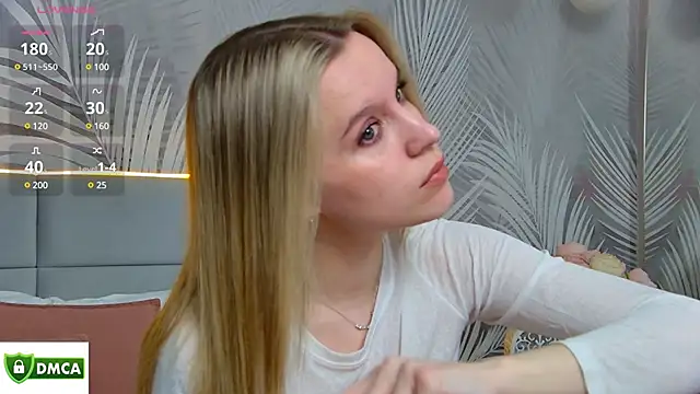 Snapshot of AmaliaBell chatting on 01.31.25 AmaliaBell online show from 01.31.25