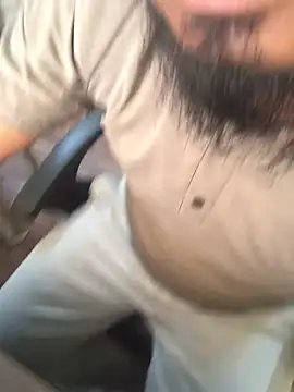 Snapshot of u_wan_me chatting on 02.25.25 u wan me online show from 02.25.25