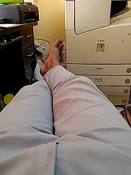 Snapshot of u_wan_me chatting on 02.27.25 u wan me online show from 02.27.25