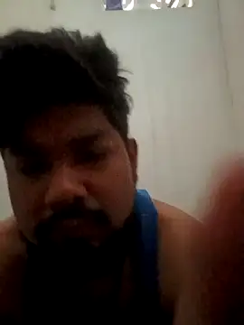 Snapshot of u_wan_me chatting on 03.05.25 u wan me online show from 03.05.25