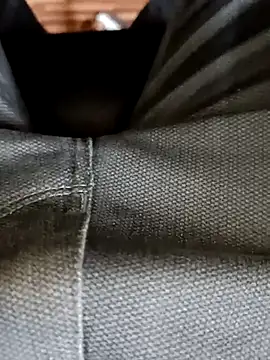 Snapshot of u_wan_me chatting on 03.21.25 u wan me online show from 03.21.25