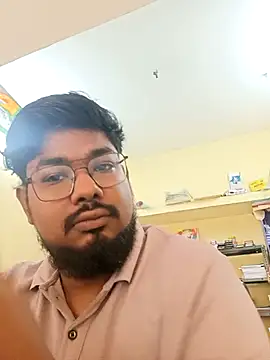 Snapshot of u_wan_me chatting on 09.16.25 u wan me online show from 09.16.25