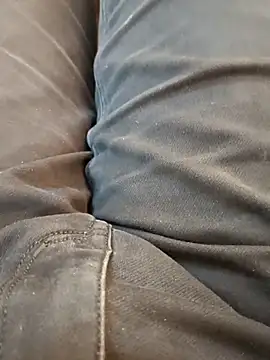 Snapshot of u_wan_me chatting on 11.22.25 u wan me online show from 11.22.25