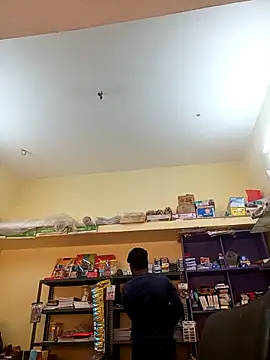 Snapshot of u_wan_me chatting on 11.26.25 u wan me online show from 11.26.25