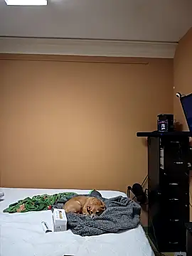 Snapshot of leahcimnikral chatting on 11.22.25 leahcimnikral online show from 11.22.25