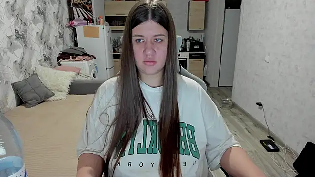 Snapshot of Lis_Kollen chatting on 11.16.25 Lis Kollen online show from 11.16.25