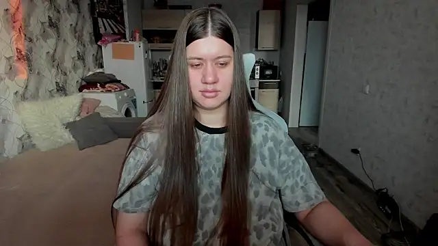 Snapshot of Lis_Kollen chatting on 11.19.25 Lis Kollen online show from 11.19.25