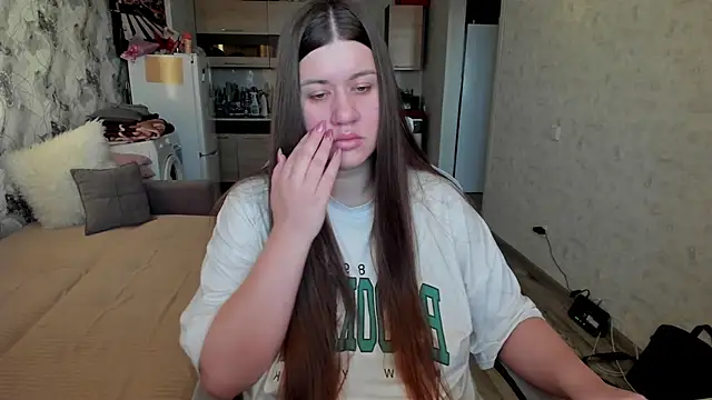 Snapshot of Lis_Kollen chatting on 11.20.25 Lis Kollen online show from 11.20.25