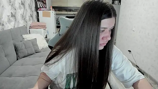 Snapshot of Lis_Kollen chatting on 11.26.25 Lis Kollen online show from 11.26.25