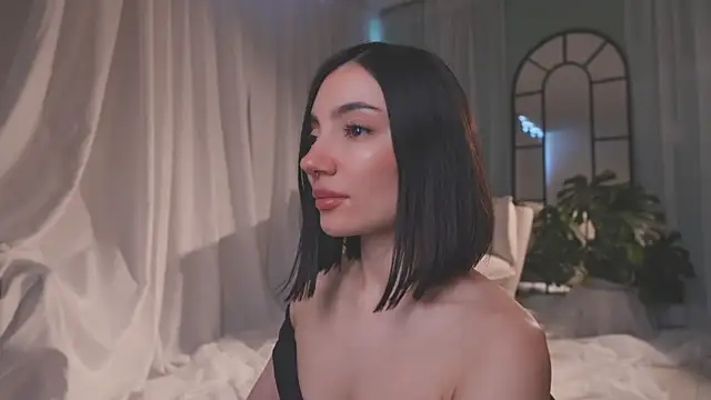 AmyArmstrong online show from 02.05.26