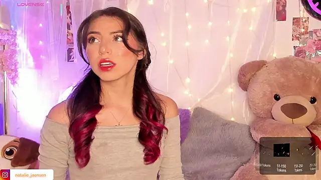 Snapshot of natalie_jaensen chatting on 02.25.26 natalie jaensen online show from 02.25.26