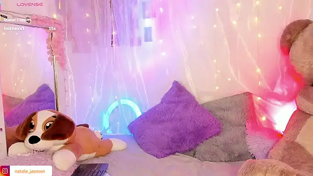 Snapshot of natalie_jaensen chatting on 03.05.26 natalie jaensen online show from 03.05.26