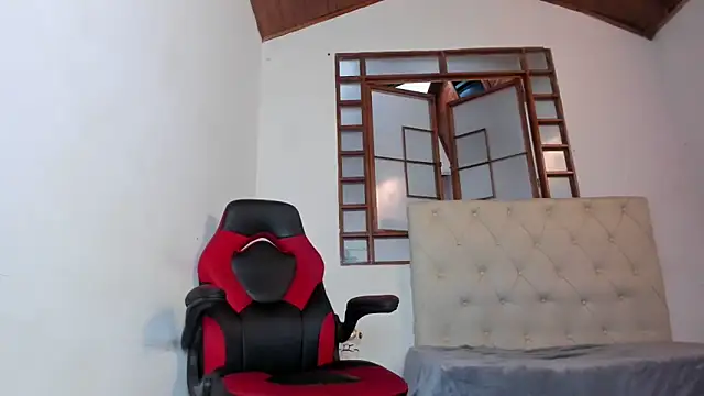 Snapshot of oliver_price1 chatting on 03.07.26 oliver price1 online show from 03.07.26