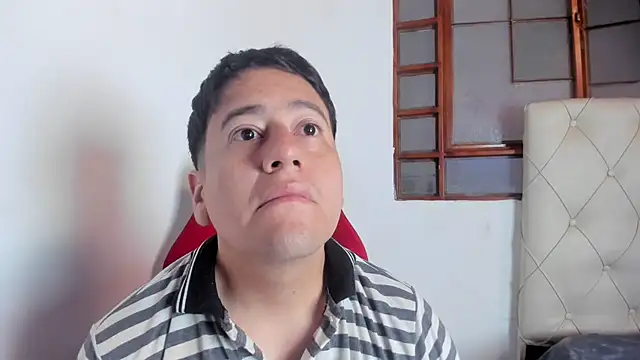 Snapshot of oliver_price1 chatting on 03.24.26 oliver price1 online show from 03.24.26