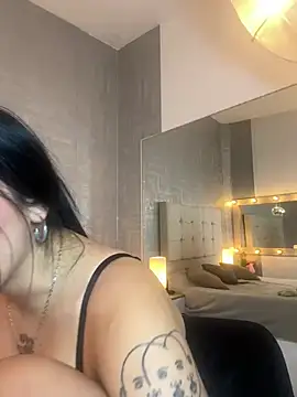 Baby Venuss online show from 01.08.25