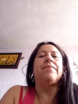 Snapshot of valeriapinter chatting on 04.16.26 valeriapinter online show from 04.16.26