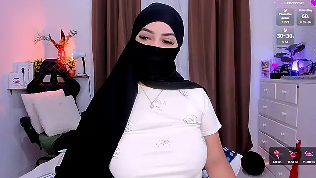 KeishaDanger  online show from 02.23.25