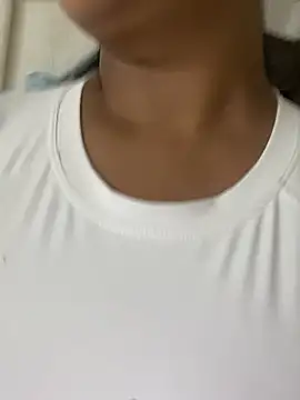 sofia xxx02 online show from 02.10.26